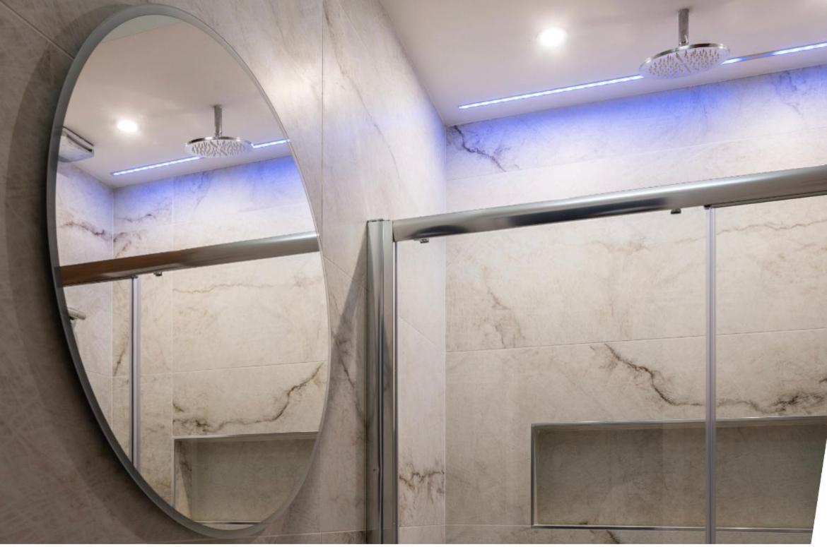 Unique Suite In Milan Center Luaran gambar